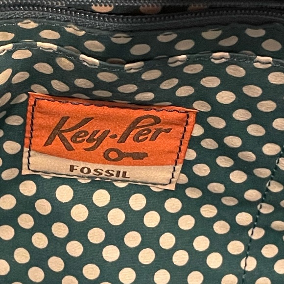 Fossil Pre-Owned Key-Par Bag - Picture 9 of 16